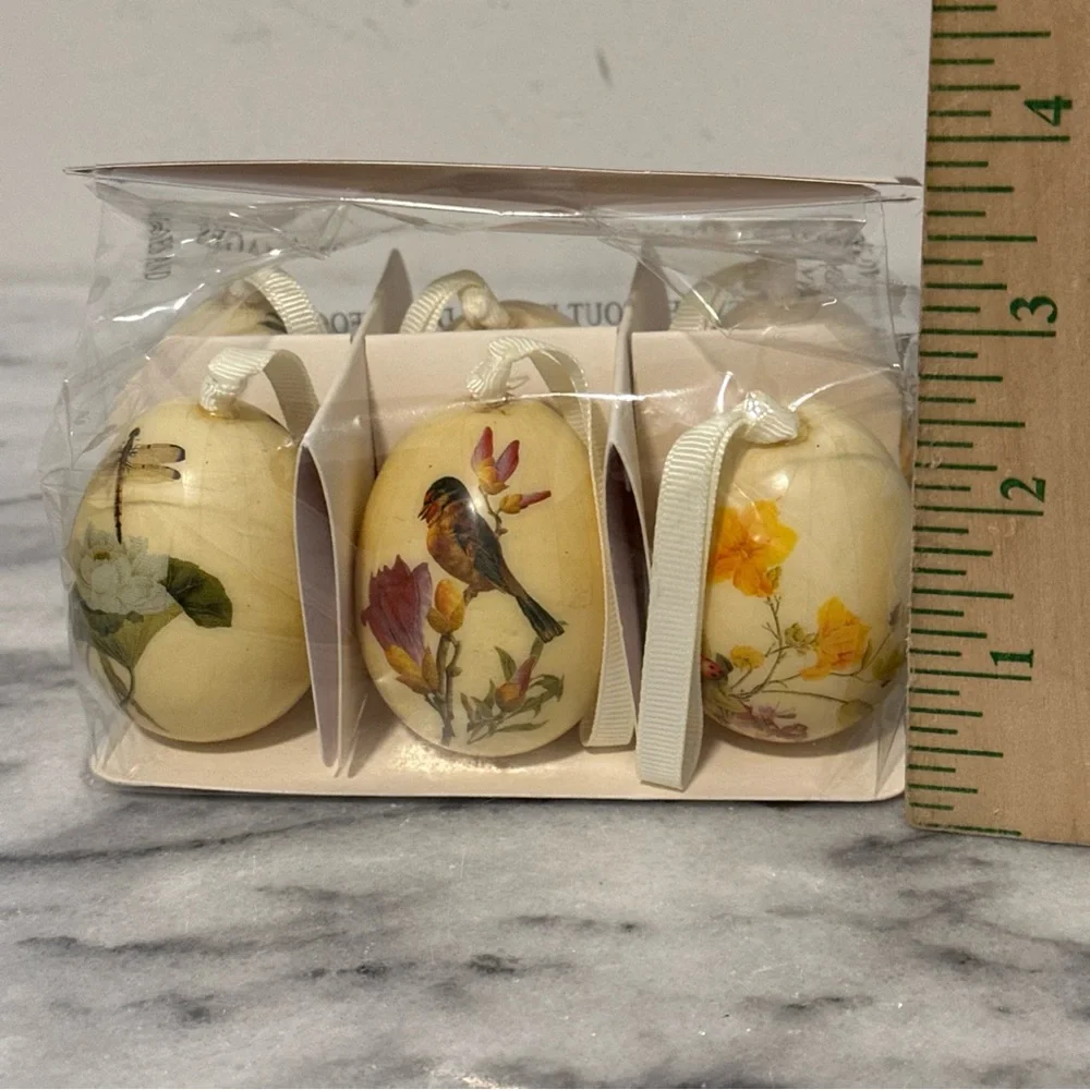 Pottery Barn  Decoupage Eggs Set - Cream new in package discontinued